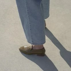 Anne Thomas Khaki Leo Koti 7 Anne Thomas Khaki Leo Koti