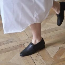 Anne Thomas Leo Selvaggio Black 7 Anne Thomas Leo Selvaggio Black