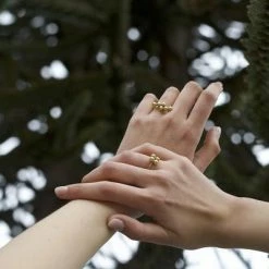 Anne Thomas Gold Suzie Bague Ring 5 Anne Thomas Gold Suzie Bague Ring