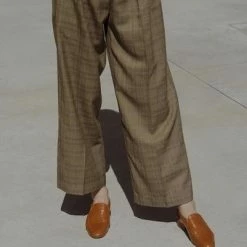 Anne Thomas Leo Koti Brown