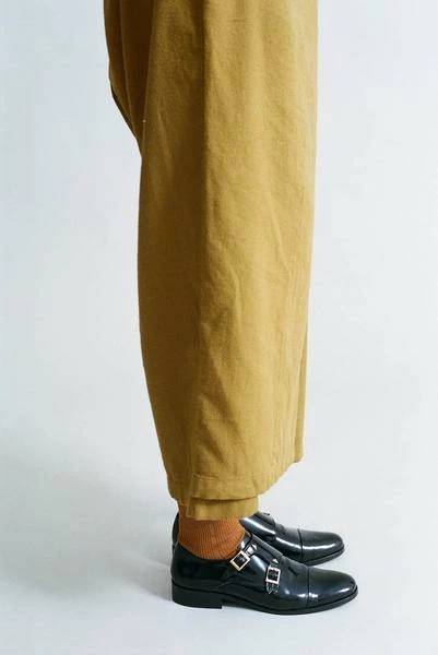 Anne Thomas Mister Thomas Riscio Black 3 Anne Thomas Mister Thomas Riscio Black