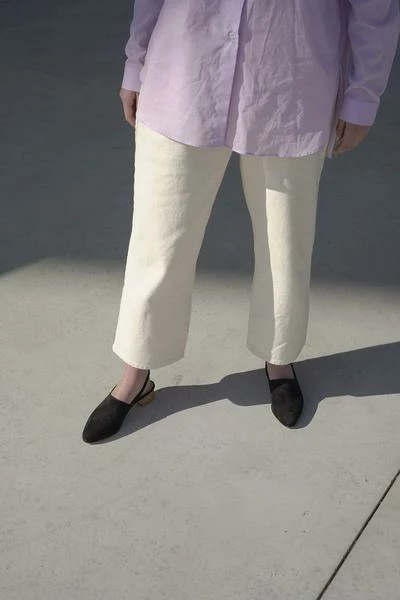 Anne Thomas Williamsburg Velours Black 4 Anne Thomas Williamsburg Velours Black