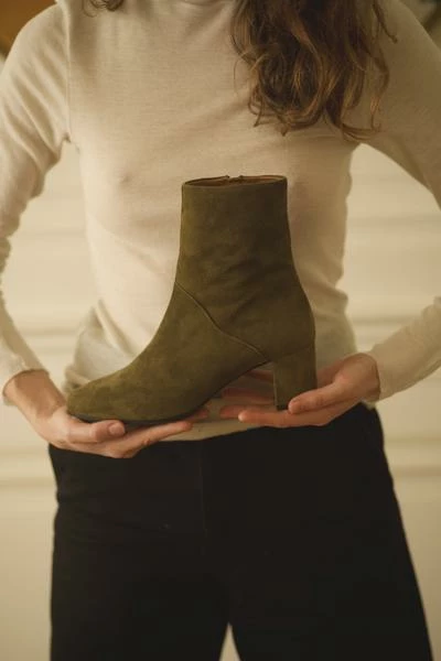 Anne Thomas Brown Chestnut Imo Boots Velours Borneo 4 Anne Thomas Brown Chestnut Imo Boots Velours Borneo