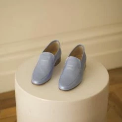 Anne Thomas Leo Nappa Perlato Placid Blue