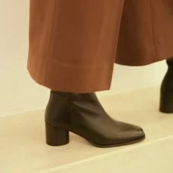 Anne Thomas Simon Boots Black