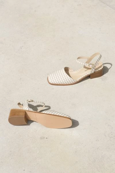 Anne Thomas Beige Morris Buckle Vichy 4 Anne Thomas Beige Morris Buckle Vichy