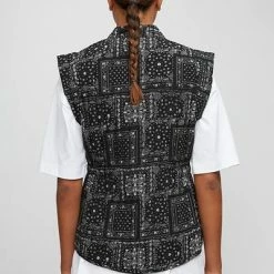 Just Female Miracle Vest Black Paisley Art 11 Just Female Miracle Vest Black Paisley Art