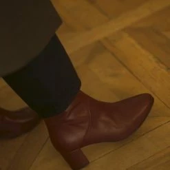 Anne Thomas Mimo Boots Guiana