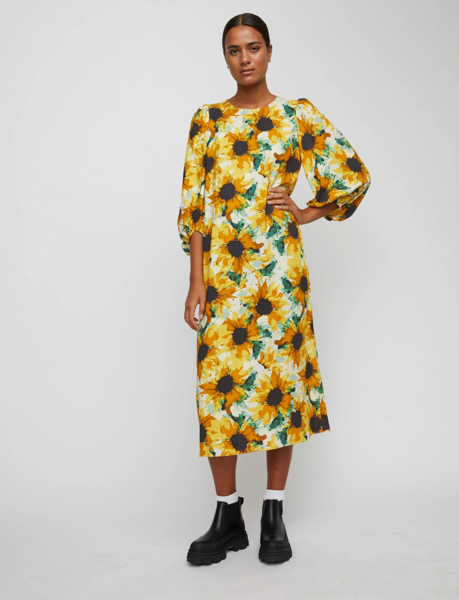 Just Female Sunflower Print Smooth Dress 6 Just Female Sunflower Print Smooth Dress