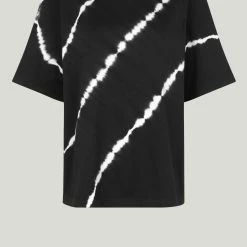 Just Female Becker Tee Tie Dye in Black