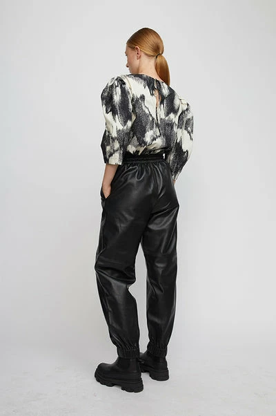 Just Female Zwart Other Blouse 6 Just Female Zwart Other Blouse