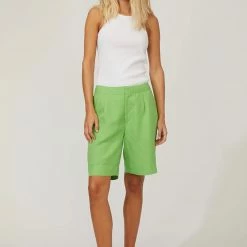 Just Female Caro Bermudas Absinthe Green