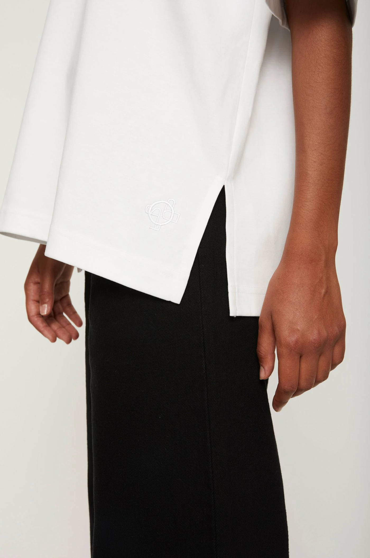 Just Female Kyoto Long Tee in White 6 Just Female Kyoto Long Tee in White